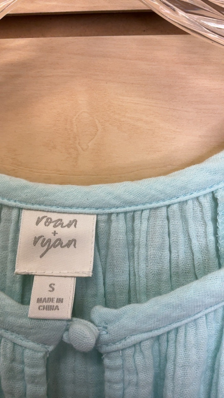 Roan Ryan Top small Light blue